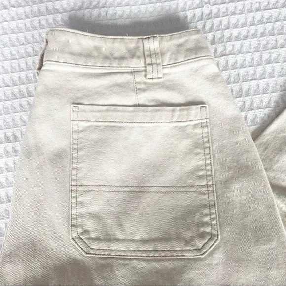 Old Navy Cream High-Rise Straight Cargo Jeans 12P - Picture 2 of 8